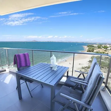 Appartement Club, Bl. 1 7a