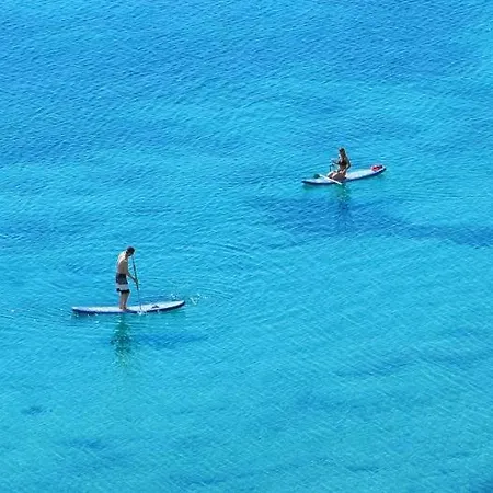 Apartment Club, Bl. 1 7a *